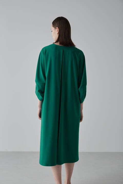 【WEB限定 ブラック展開】ドライタッチジョーゼットワンピース