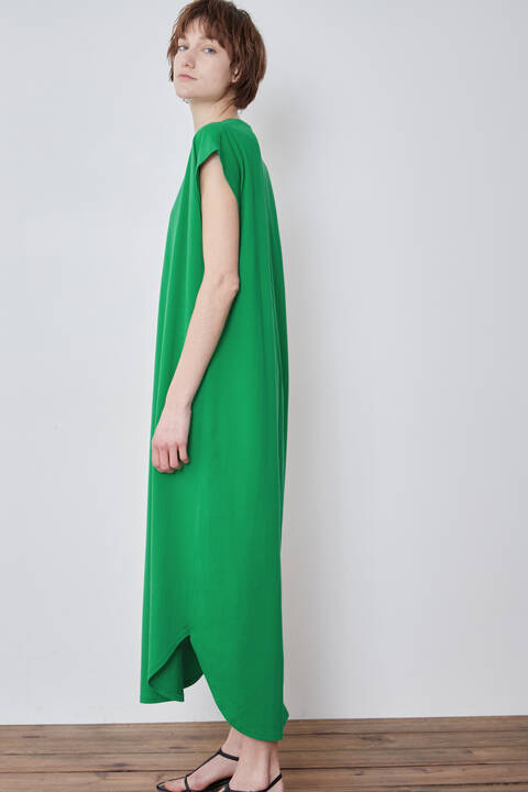 Le Phil コットンジャージーワンピース Le Phil ル フィル Adore アドーア 公式オンラインショップ Le Phil コットンジャージーワンピース Le Phil ル フィル Adore アドーア 公式オンラインショップ