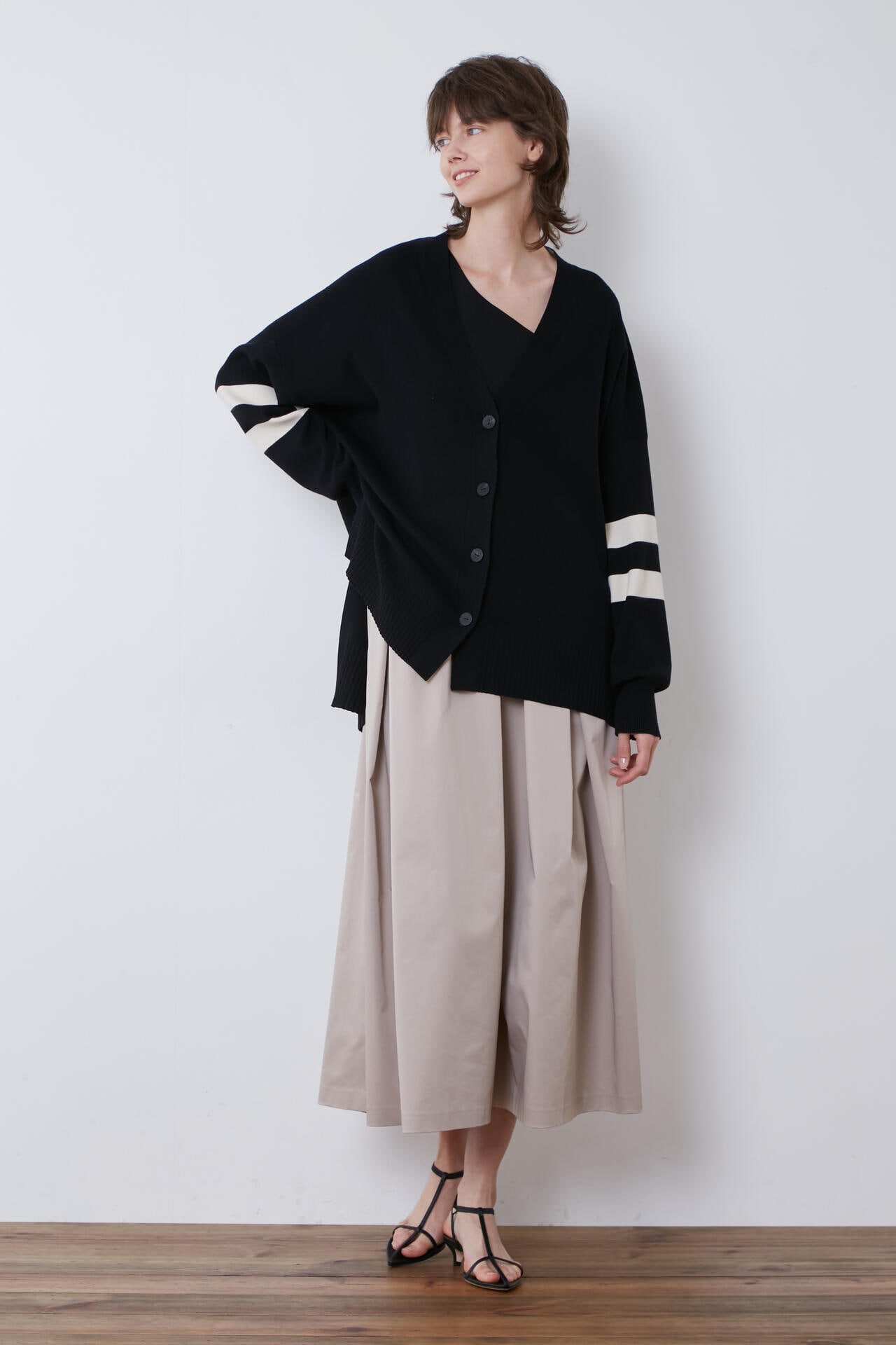 Nylon Twill MixニットとTwill Mix Skirt 2点とても参考になりました