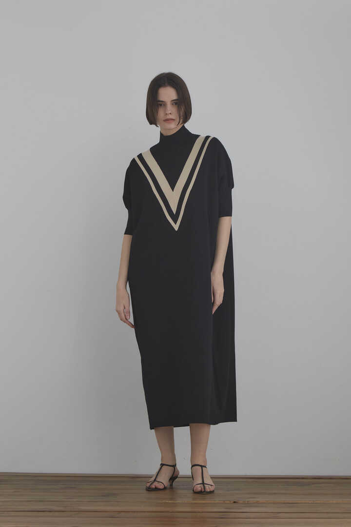 LE PHIL》ラインオーバーワンピース || LE PHIL[ル フィル] || ADORE  