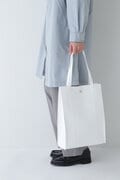 【ＴＨＥ　ＡＲＴ　ＯＦ　ＣＡＲＲＹＩＮＧ】トートバッグ