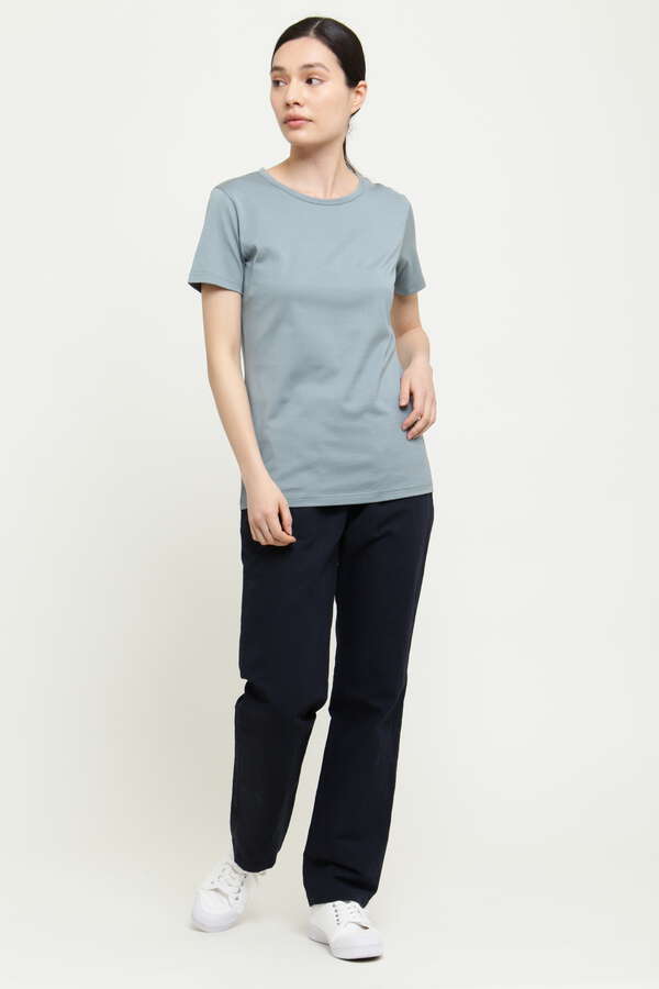 WOMEN’S Q82 CLASSIC