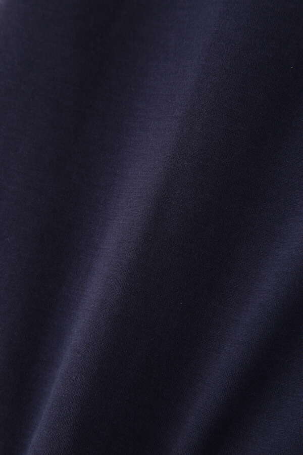 WOMEN’S Q82 CLASSIC