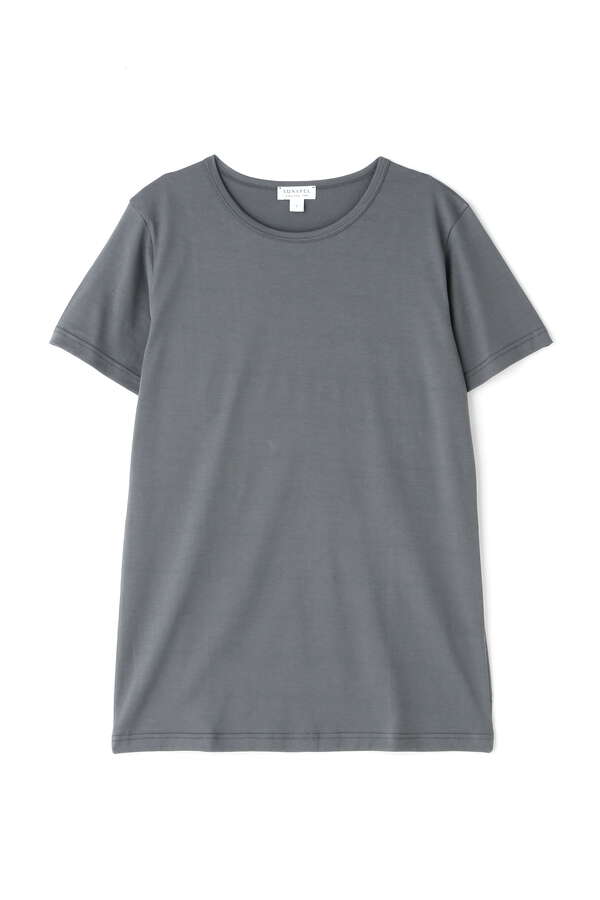 WOMEN’S Q82 CLASSIC