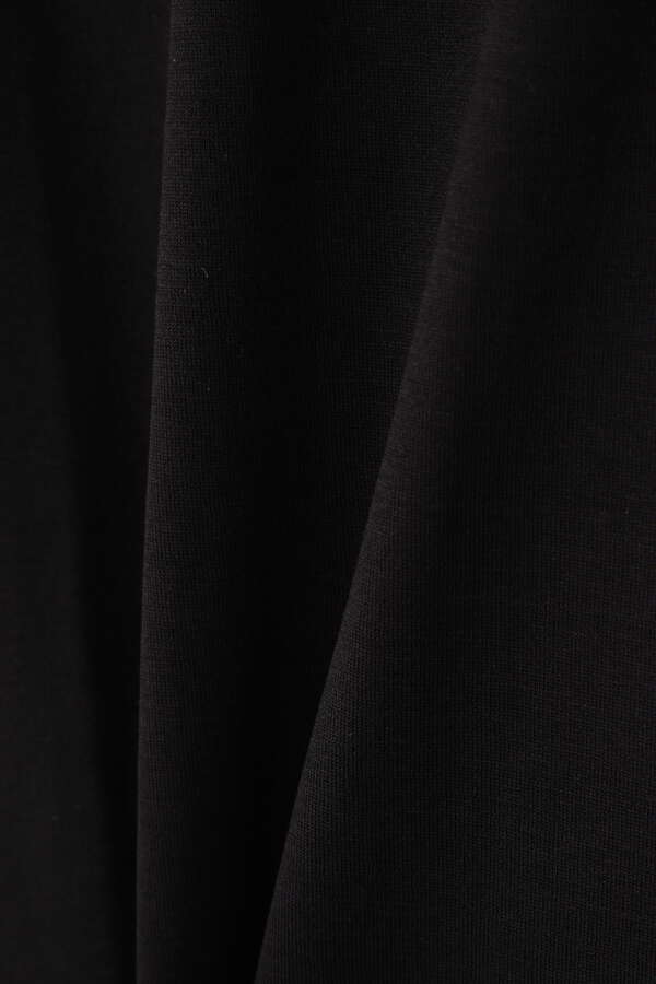 WOMEN’S Q82 MOCK NECK