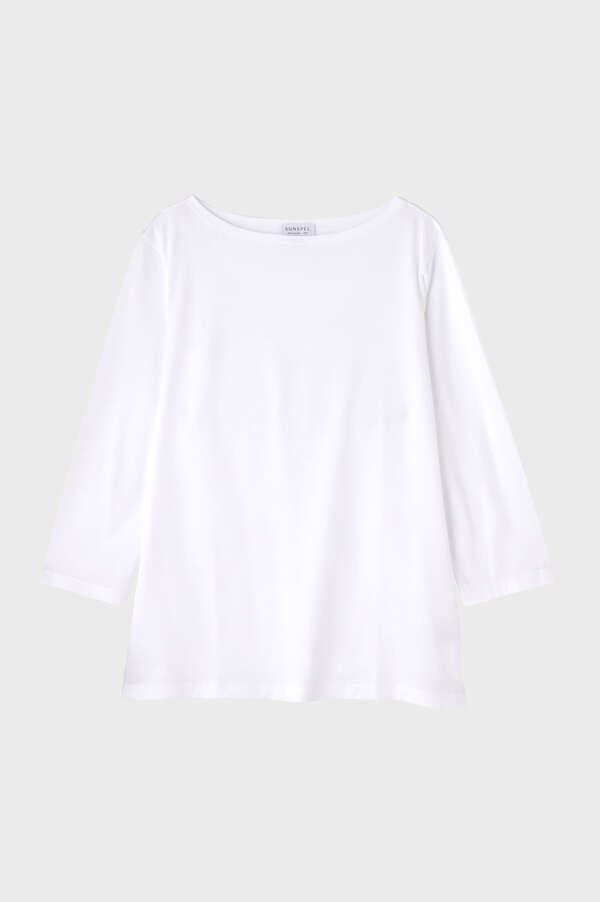 WOMEN’S Q82 BOAT NECK
