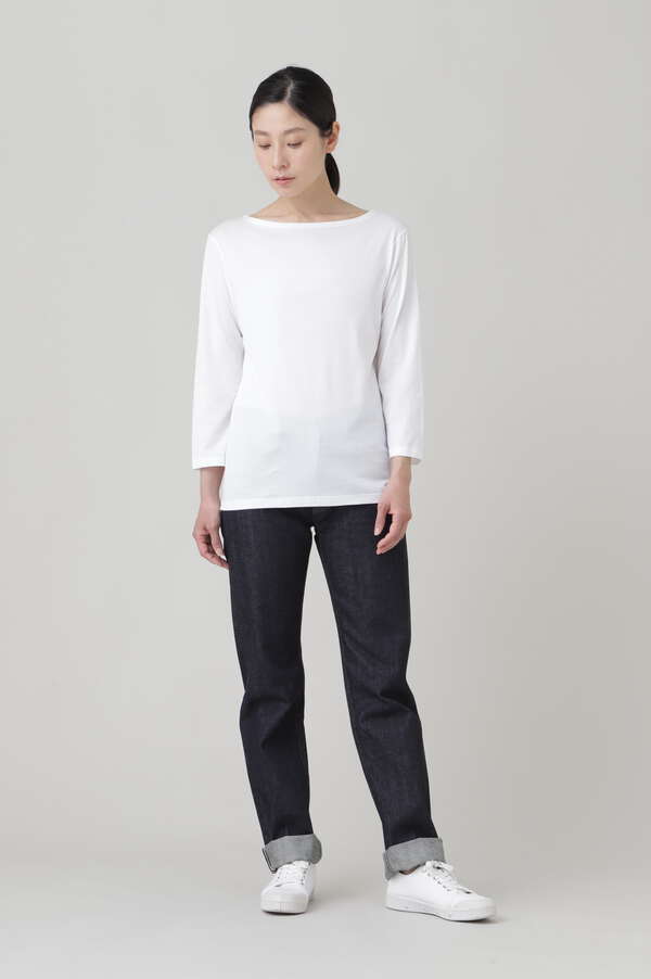 WOMEN’S Q82 BOAT NECK