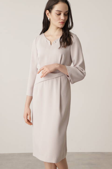 メタルパーツ付きフレアスリーブワンピース Tokyostyle