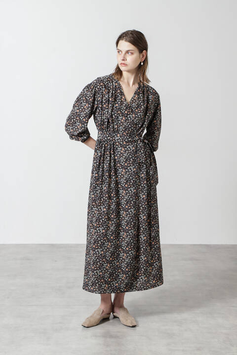 フラワープリントワンピース Tokyostyle