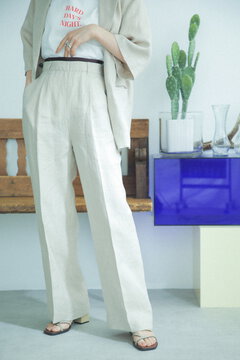 ストレートパンツ