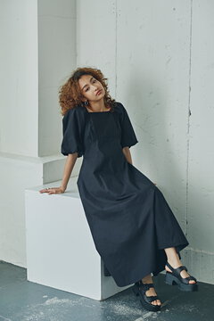 【ブルーカラーのみ予約 6月中旬-6月下旬入荷予定】ボリュームスリーブフレアワンピース