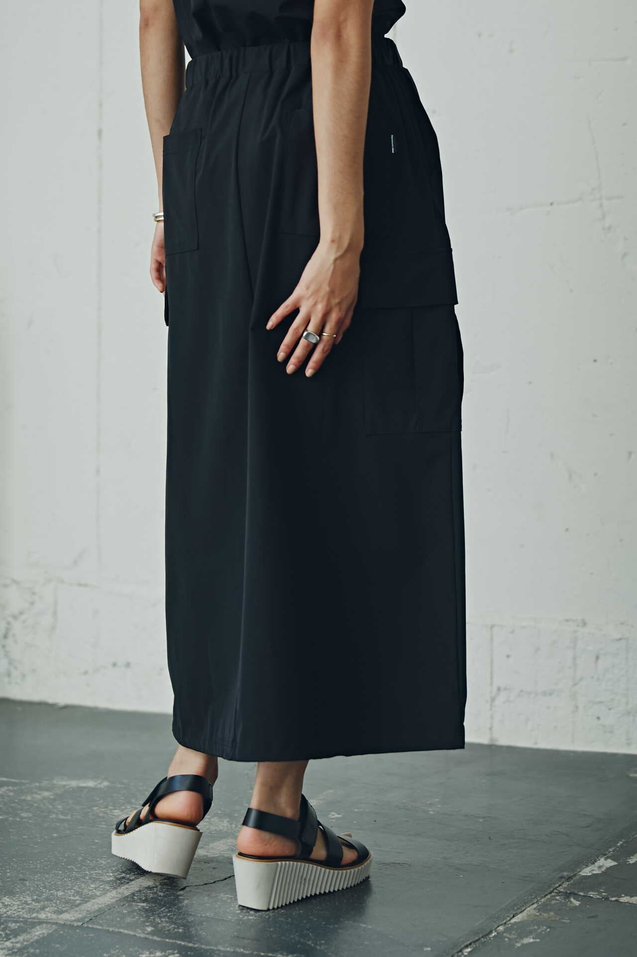 新しいスタイル Y Y´s Y 23 RESORT バイオストーン デニム カーゴスカート 黒1 スカート