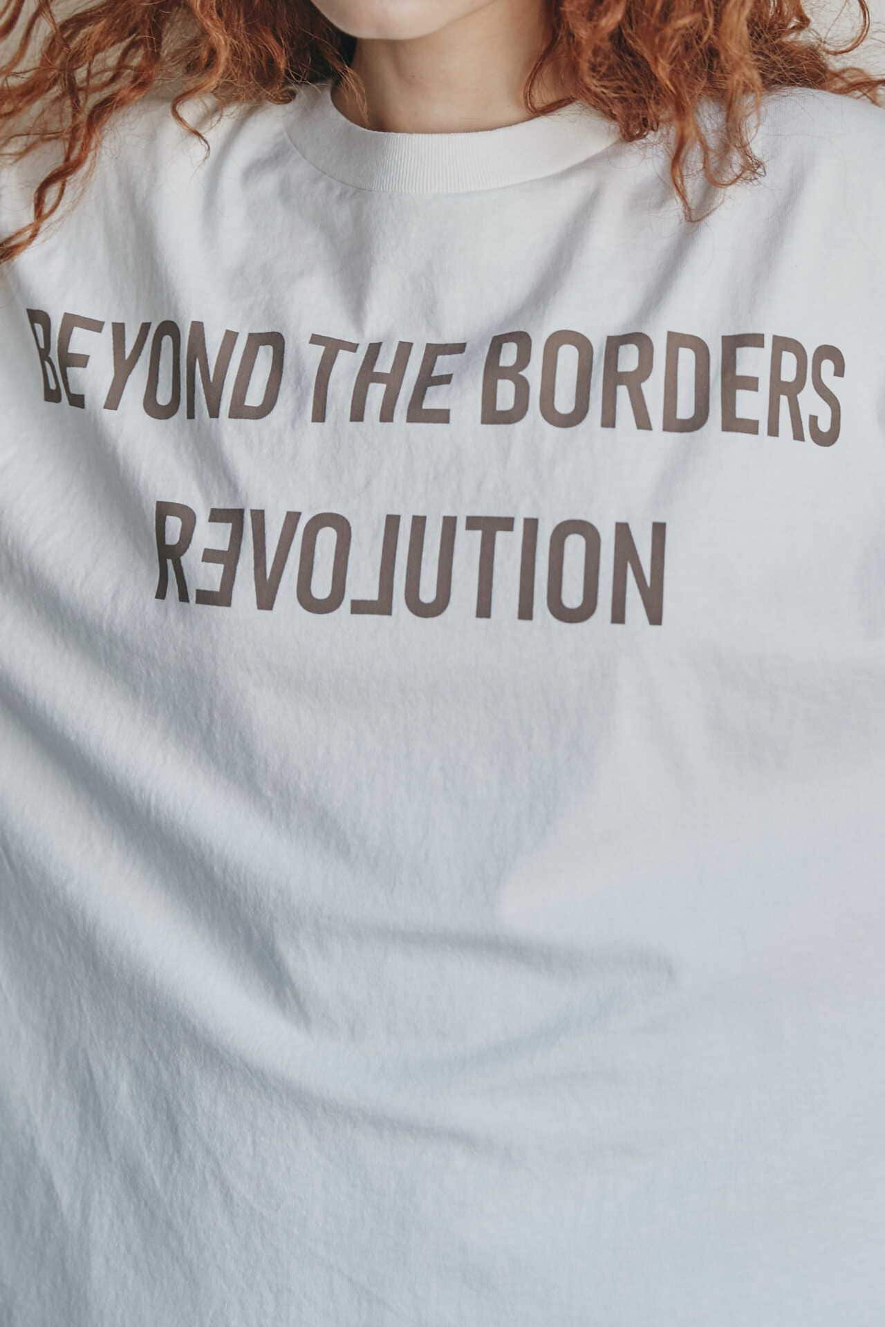 REVOLUTION プリント＆刺繍 Tシャツ