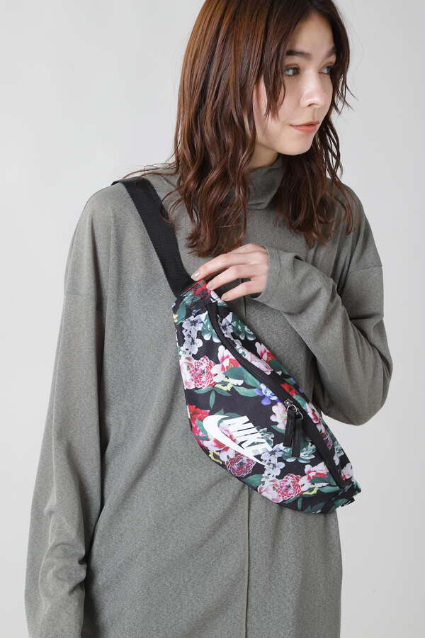 Nike ナイキ スポーツウェア ヘリテージ ピンク 公式通販 レディースファッションのrose Bud Online Store