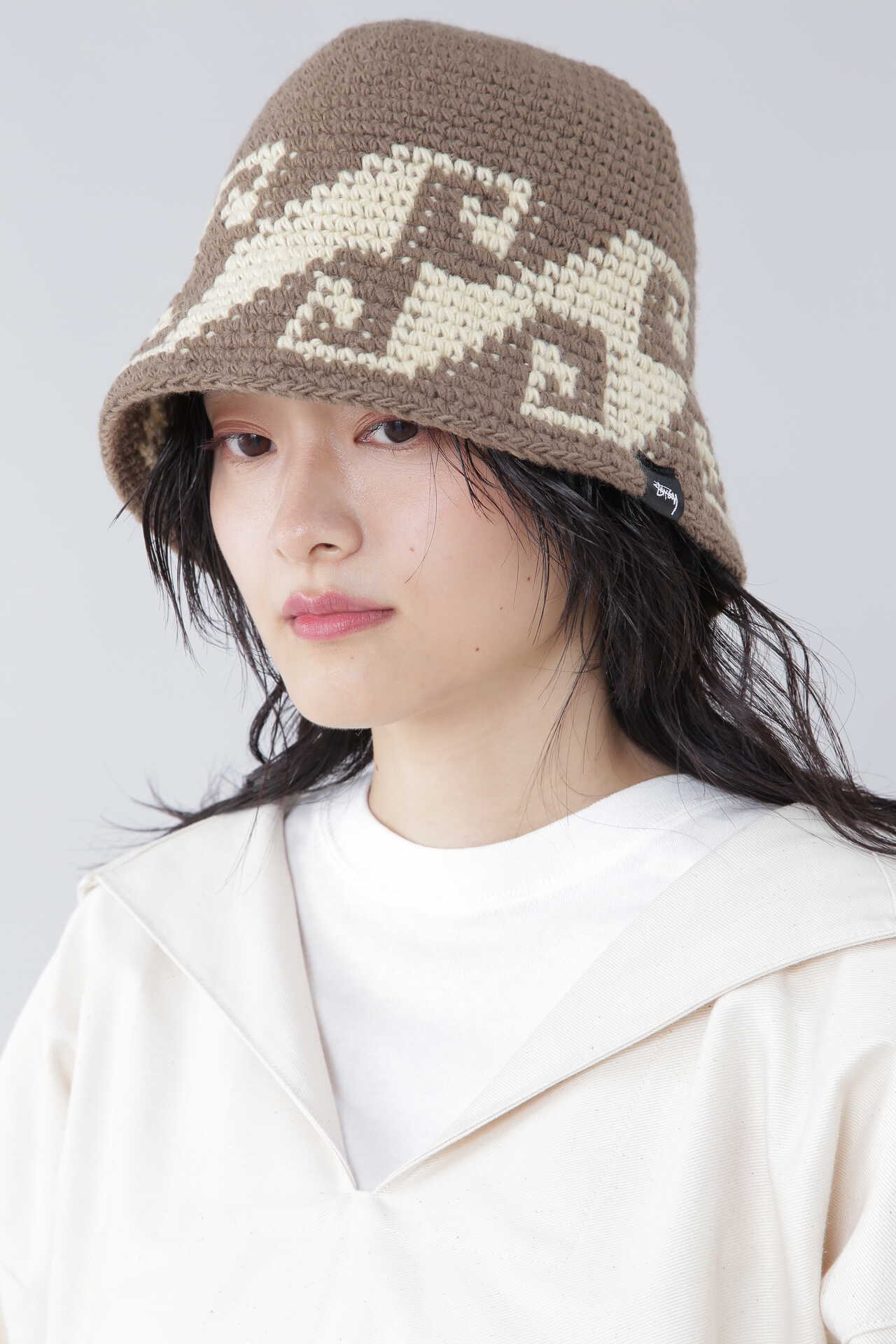 【STUSSY】WAVES KNIT BUCKET HAT (ブラウン) 【公式通販】レディースファッションのROSE BUD