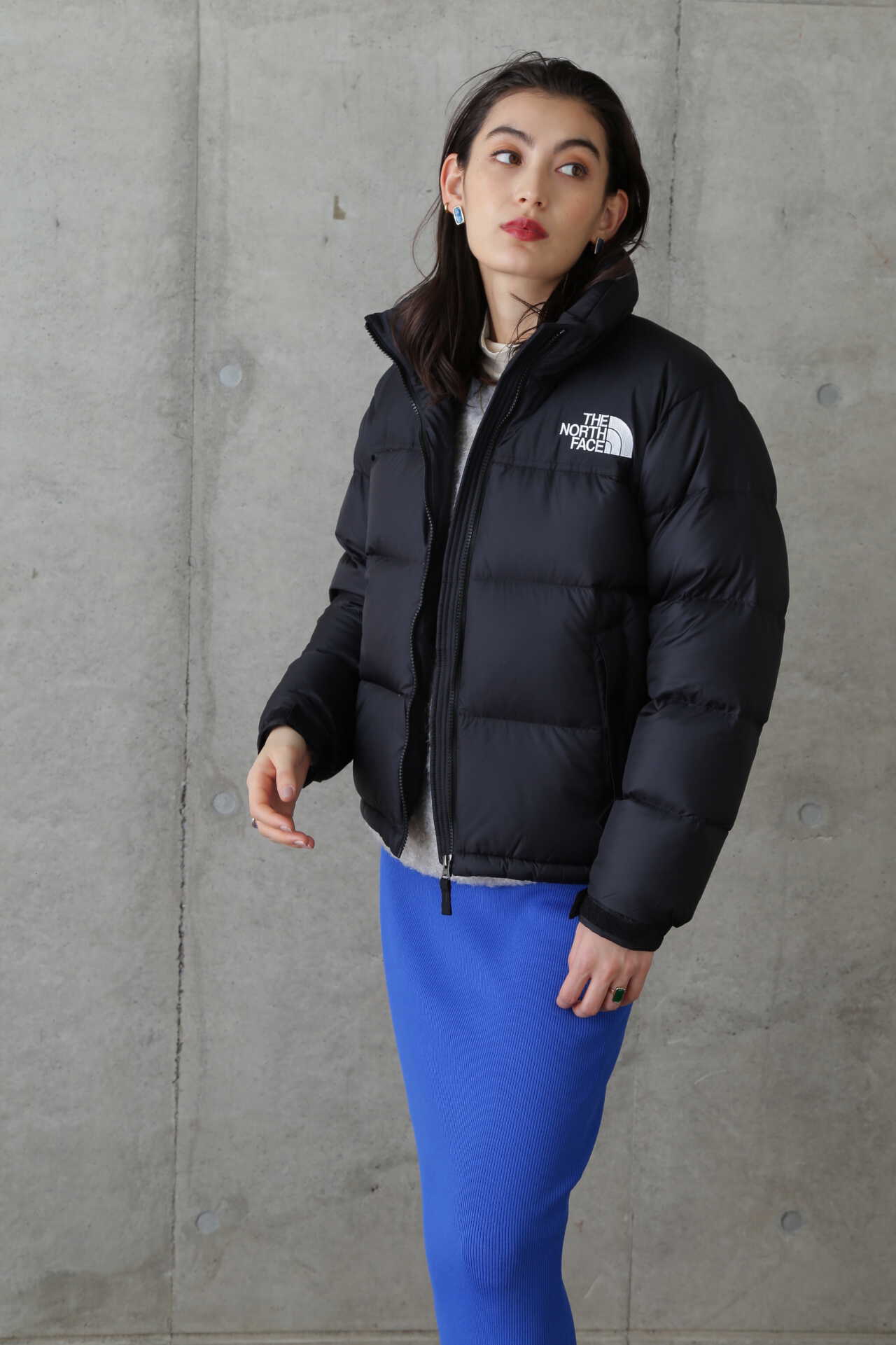 THE NORTH FACE】ショートヌプシジャケット (ブラック・パープル