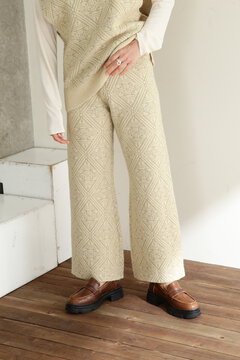 幾何パターンニットパンツ
