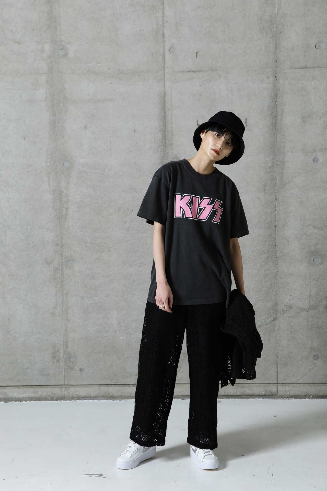 超人気の beautiful プリントTシャツ 180 kiss people Tシャツ 