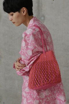 マクラメ編みショルダーバッグ