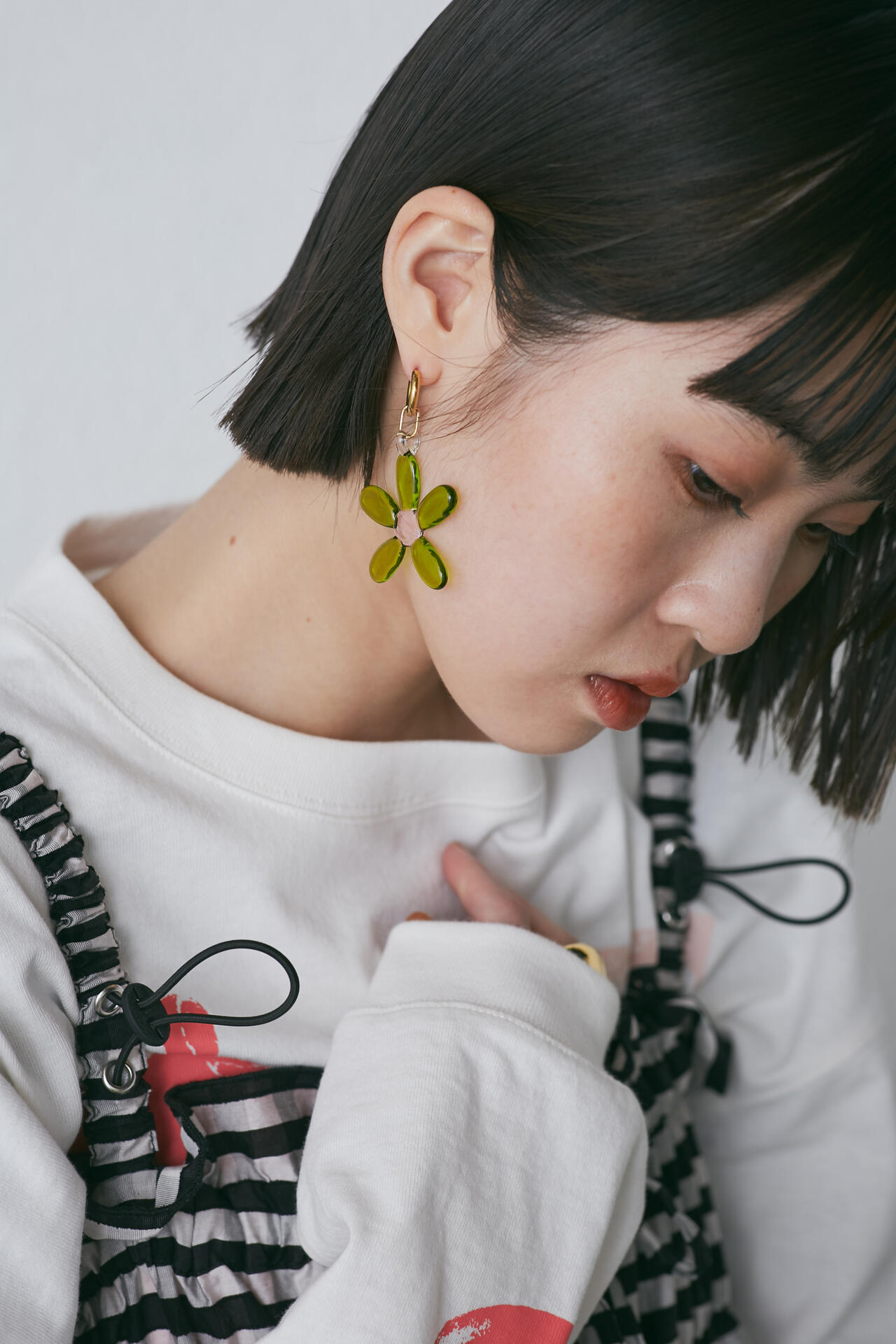 NINFA handmade】フラワーフープピアス (ピンク・グリーン) 【公式通販】レディースファッションのROSE BUD ONLINE  STORE