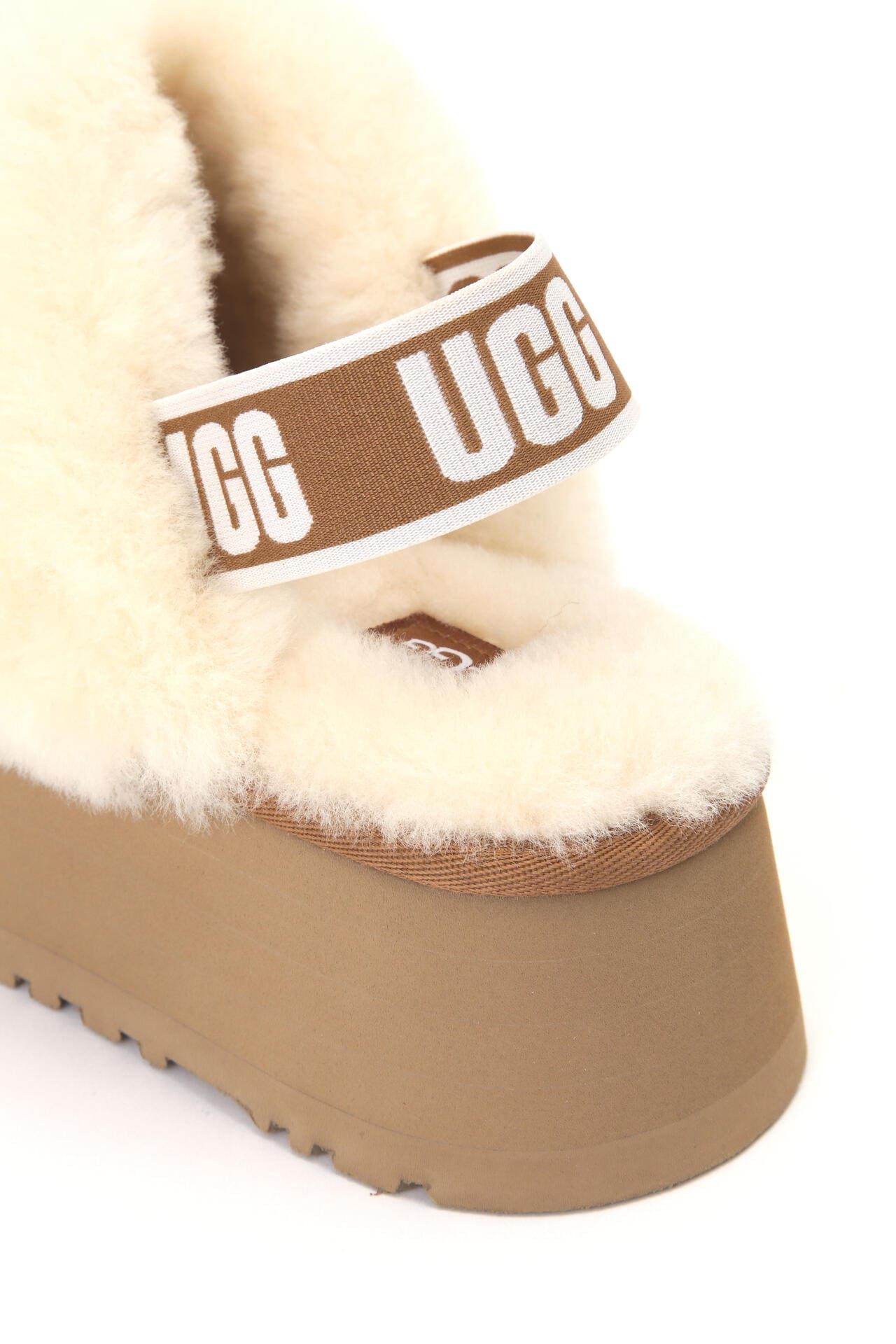 UGG】ファンケット (ブラウン) | 【公式通販】レディースファッションのROSE BUD ONLINE STORE