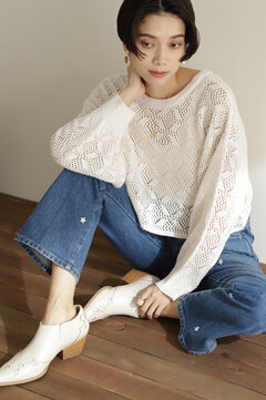 透かし編みニット