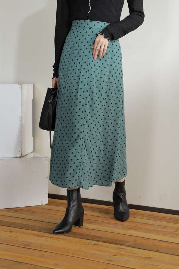 ROSE BUD】フレアドットスカート (ブラック・グリーン) 【公式通販】レディースファッションのROSE BUD ONLINE STORE
