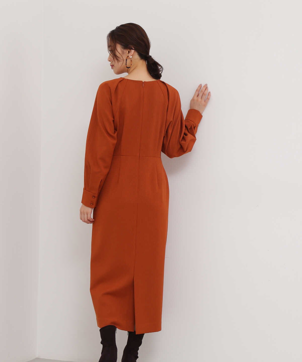 ラグランスリーブタックワンピース ワンピース サンエービーディーオンラインストア Sanei Online Store