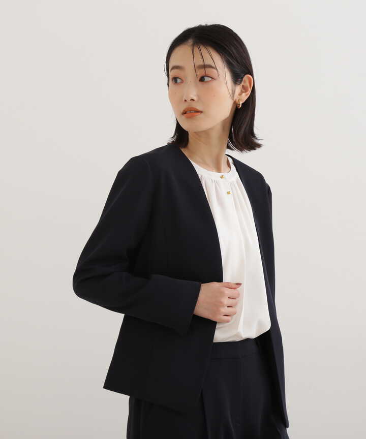 ネイビー