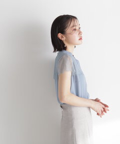 レースケープブラウス