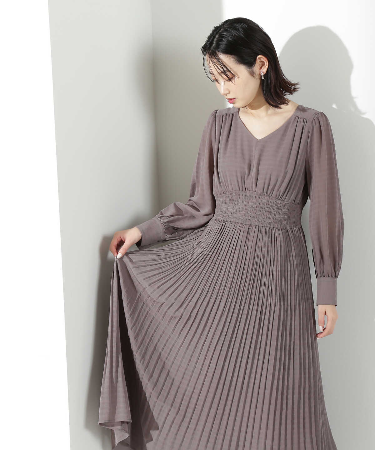 【美人百花4月号掲載】ウエストシャーリングプリーツワンピース