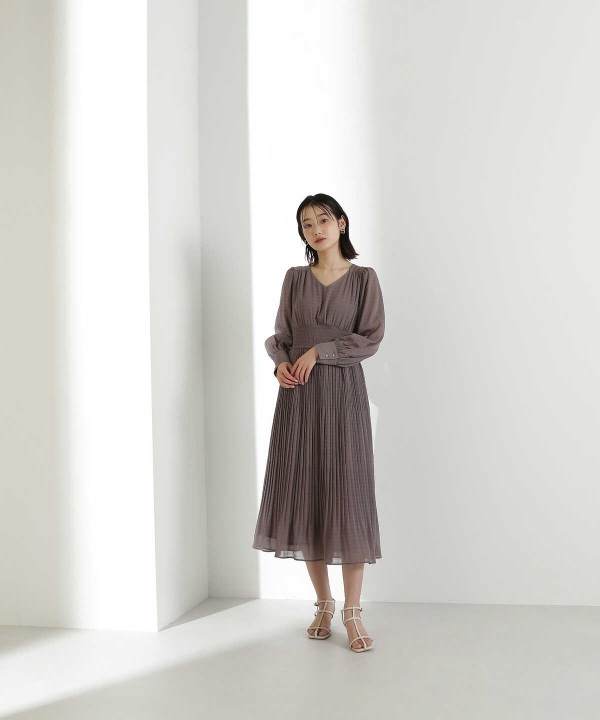 【美人百花4月号掲載】ウエストシャーリングプリーツワンピース