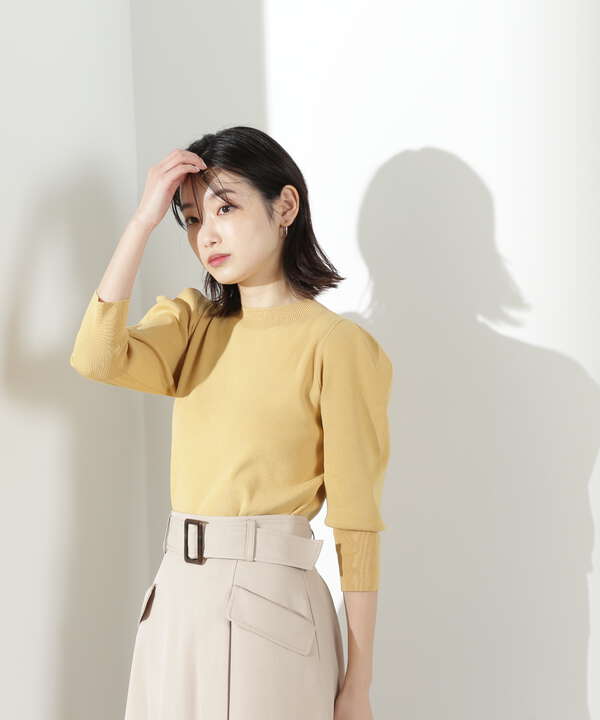 フォルムスリーブニット