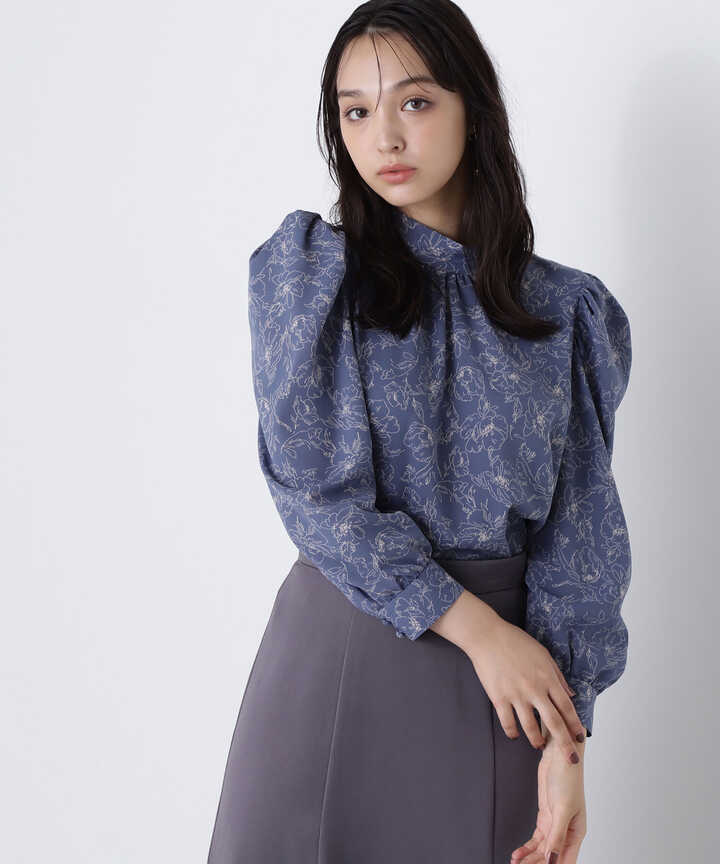 ブルー