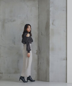ナローベルトペンシルスカート