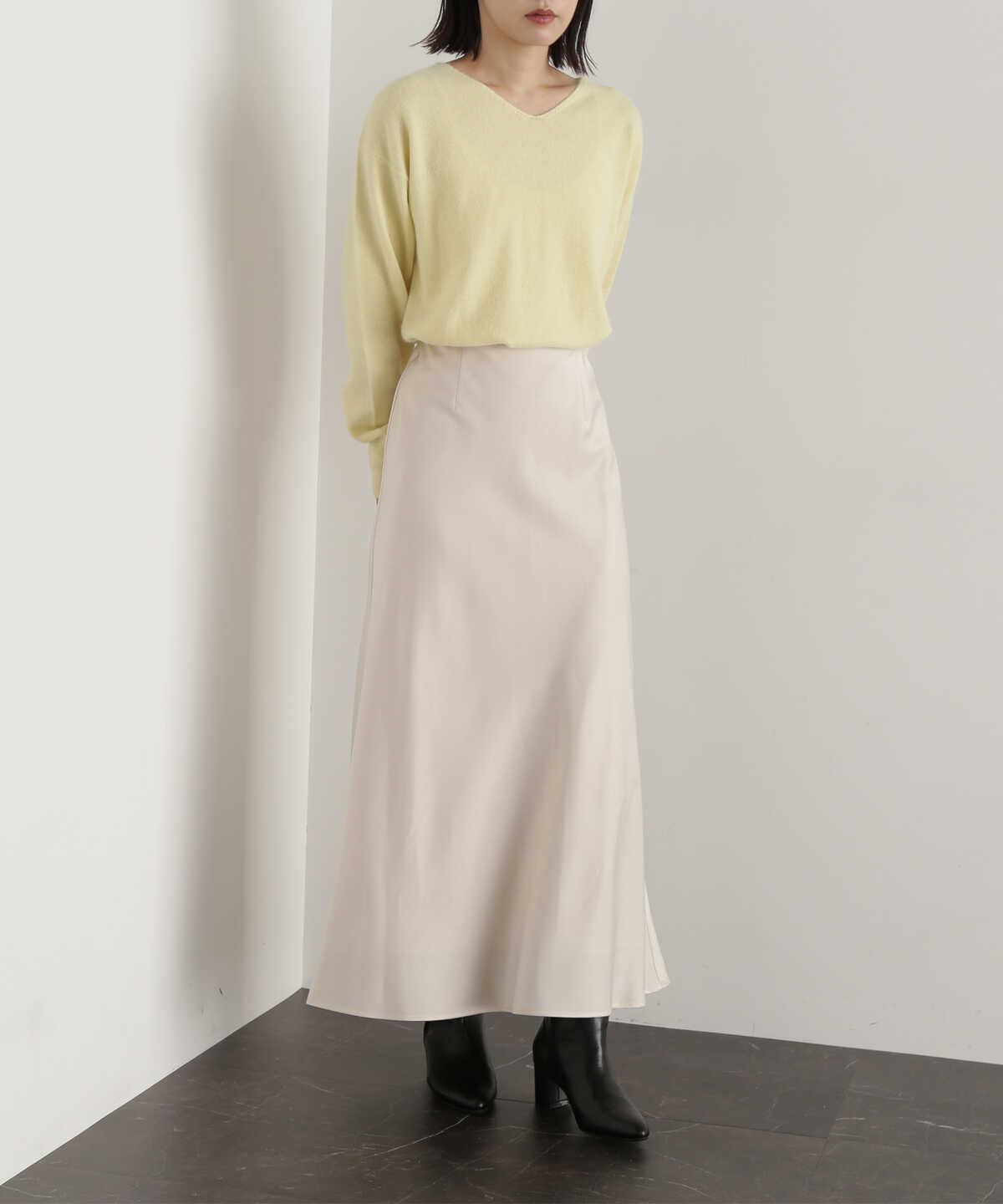 【SPRiNG11月号掲載】シンプルサテンナロースカート