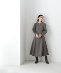 パールスリットネックワンピース