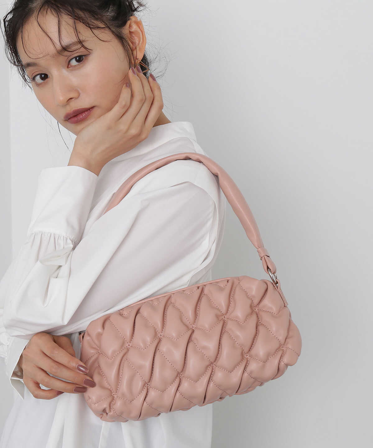 新品】Elleme シャーリングショルダーバッグ Vague-