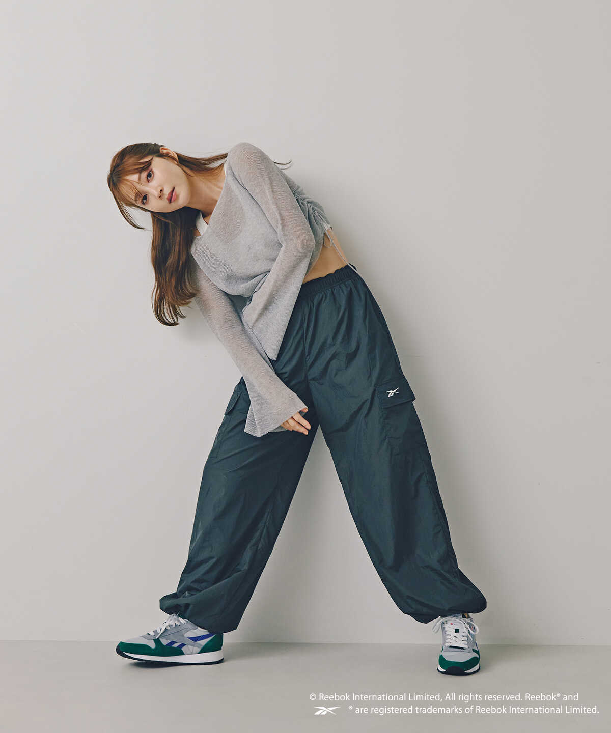 Reebok ナイロンワッシャーパンツ