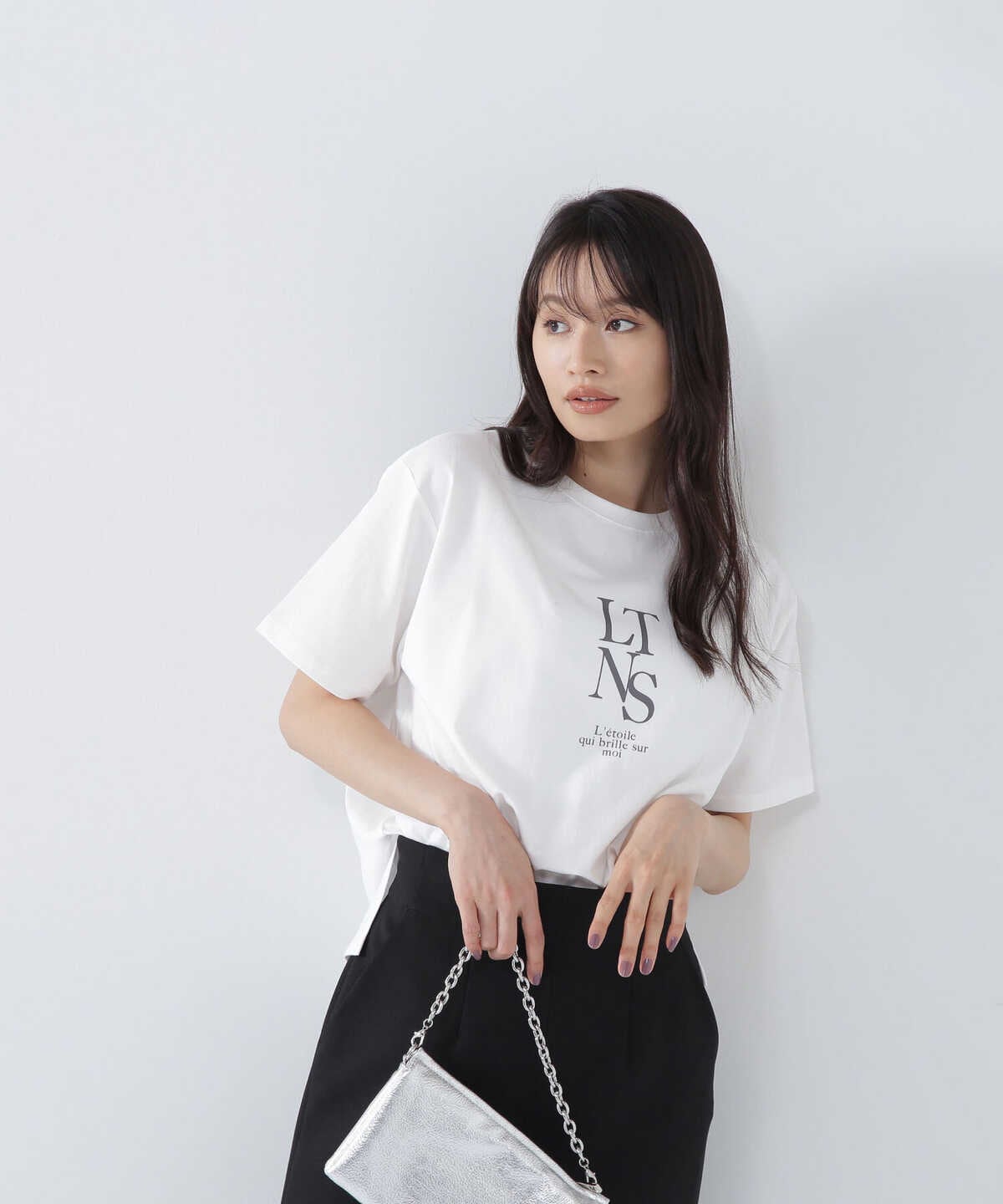 バーティカルロゴボクシーTシャツ