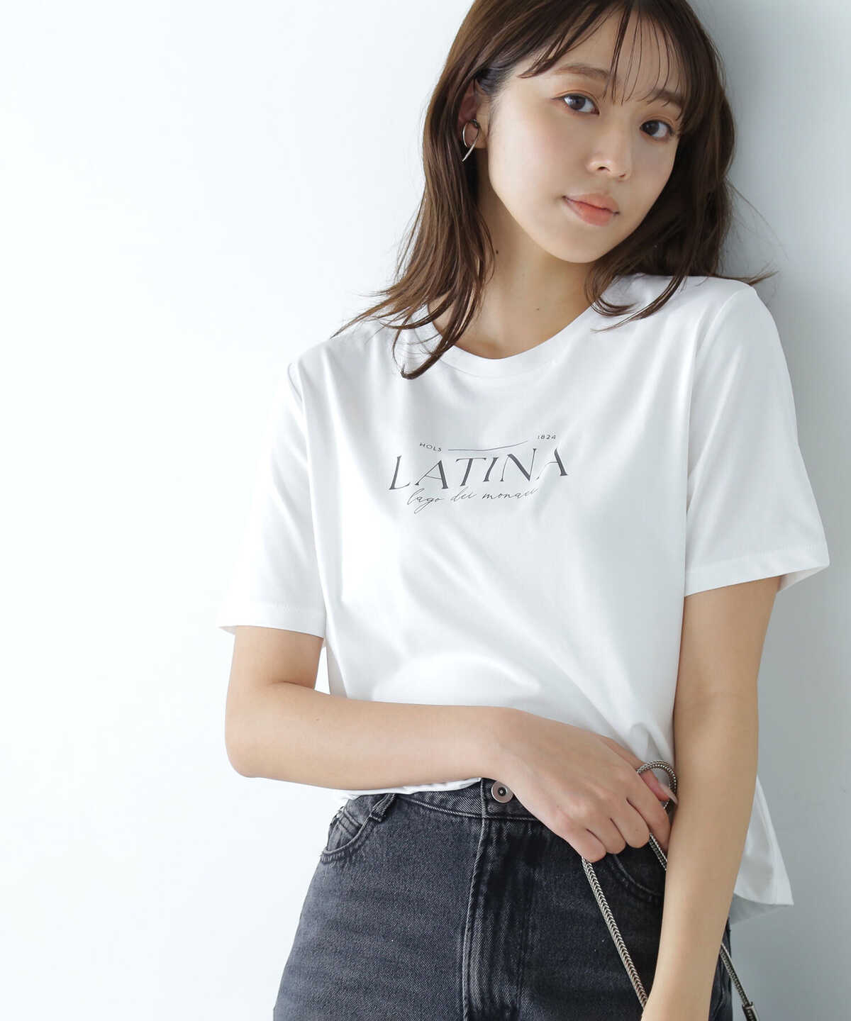 メタルプレートラティーナロゴTシャツ