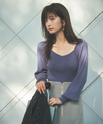 ECOスクエア変形ボリュームスリーブニット