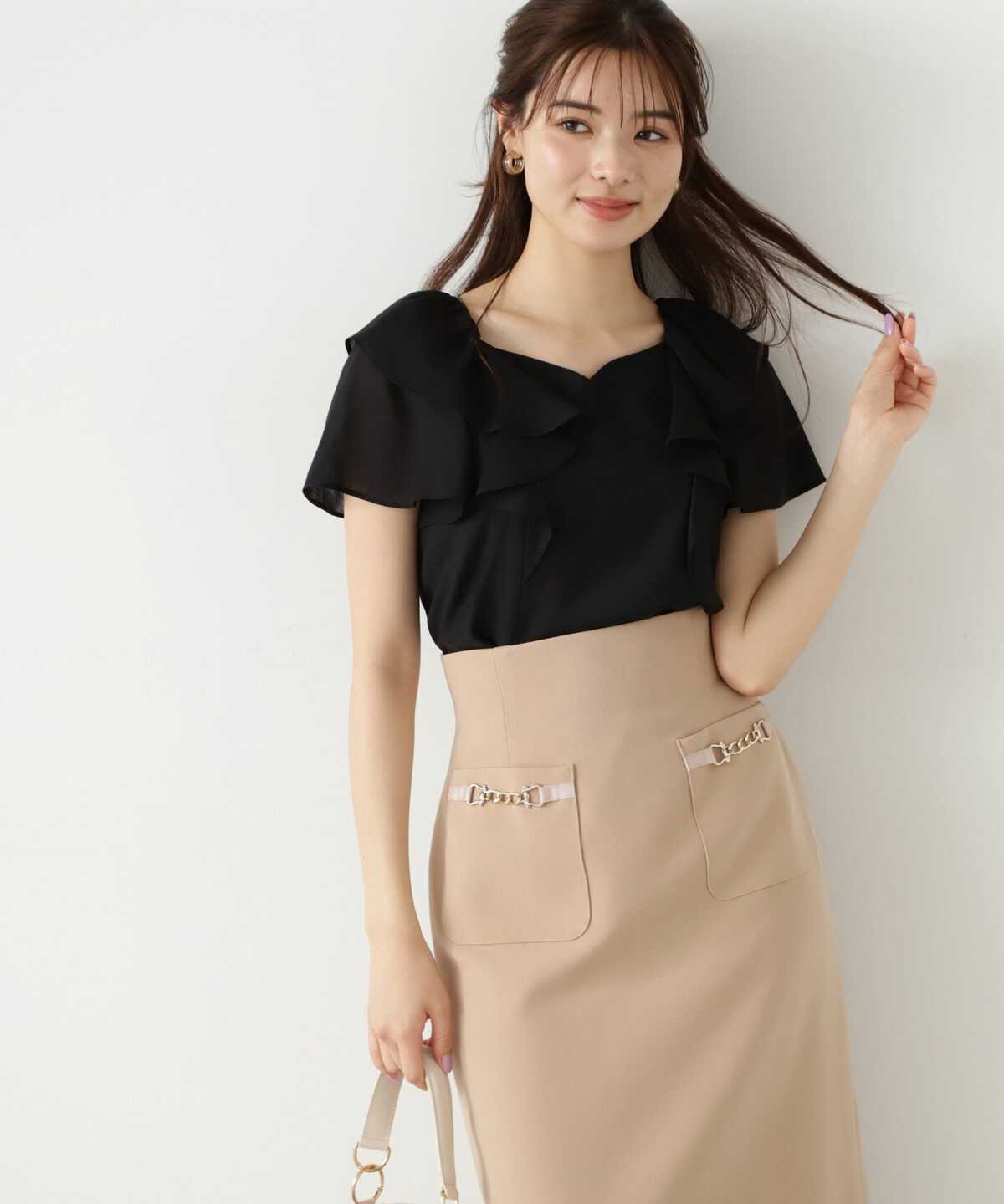 【美人百花6月号掲載 休井美郷さん着用商品】【鈴木愛理さん着用商品】バックリボンラッフルブラウス WEB限定：ライトブルー