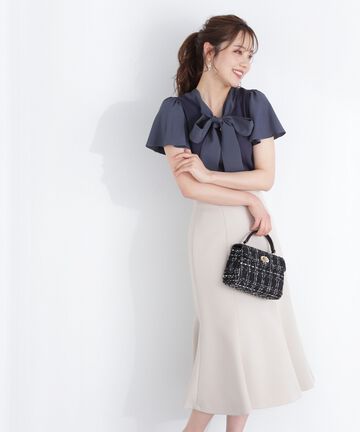 【美人百花6月号掲載 休井美郷さん着用商品】バックラッフルデザインマーメイドスカート