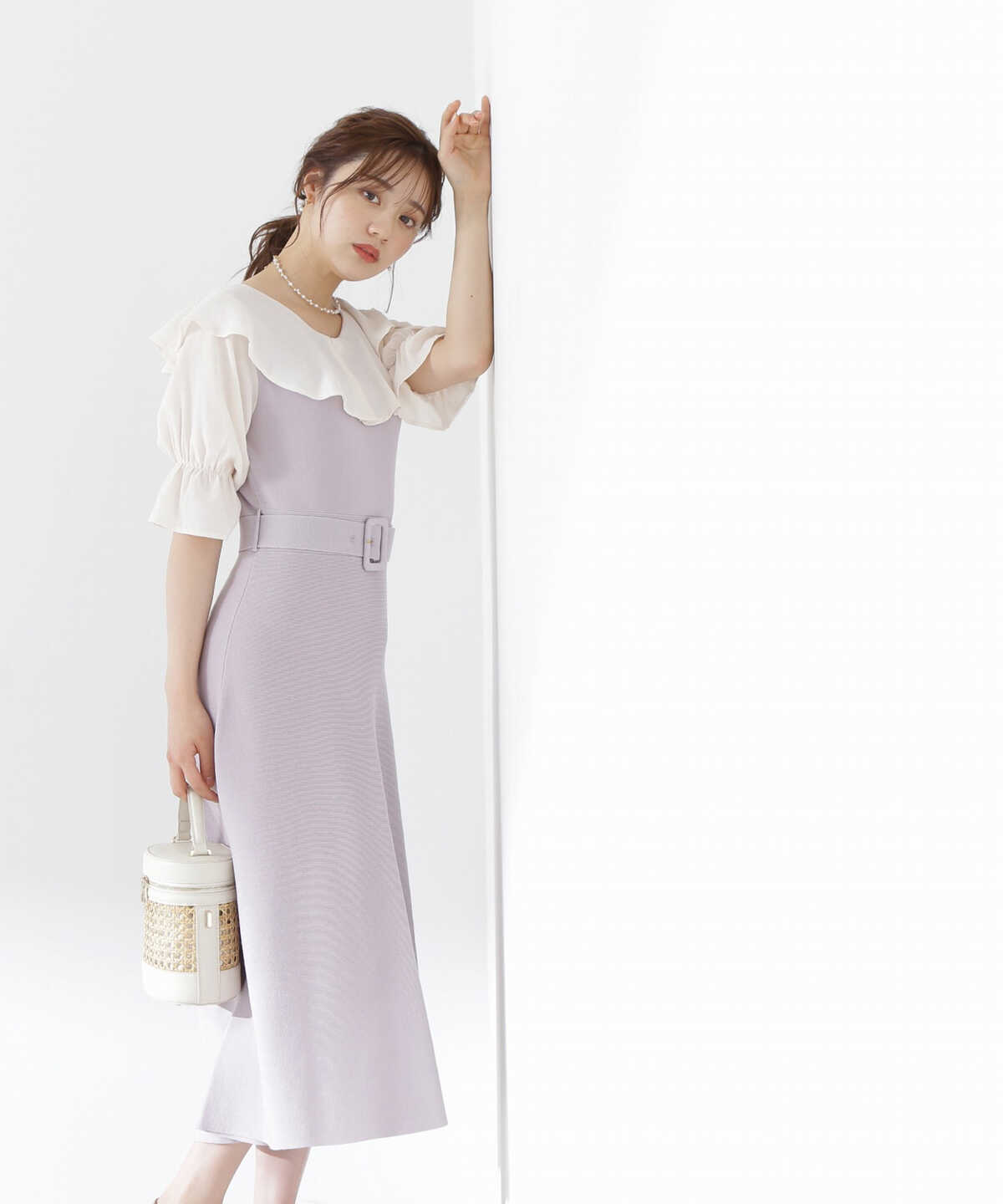 【鈴木愛理さん着用】ウエストベルト付きラッフルニットワンピース