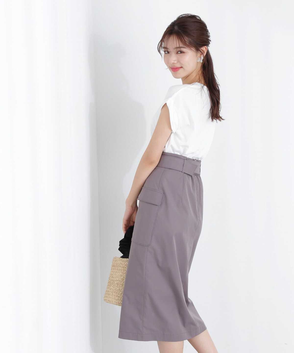 【美人百花6月号掲載 休井美郷さん着用商品】【鈴木愛理さん着用商品】《EDIT COLOGNE》ロゴTシャツ