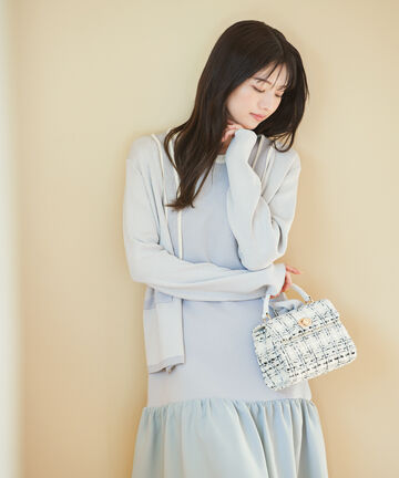 Vネックニットカーディガン