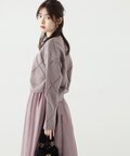 アイレットショート丈ニット