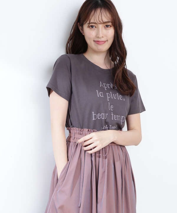 道重さゆみさん着用 美人百花4月号掲載商品 フレンチロゴtシャツ Jill By Jillstuart サンエービーディーオンラインストア Sanei Online Store