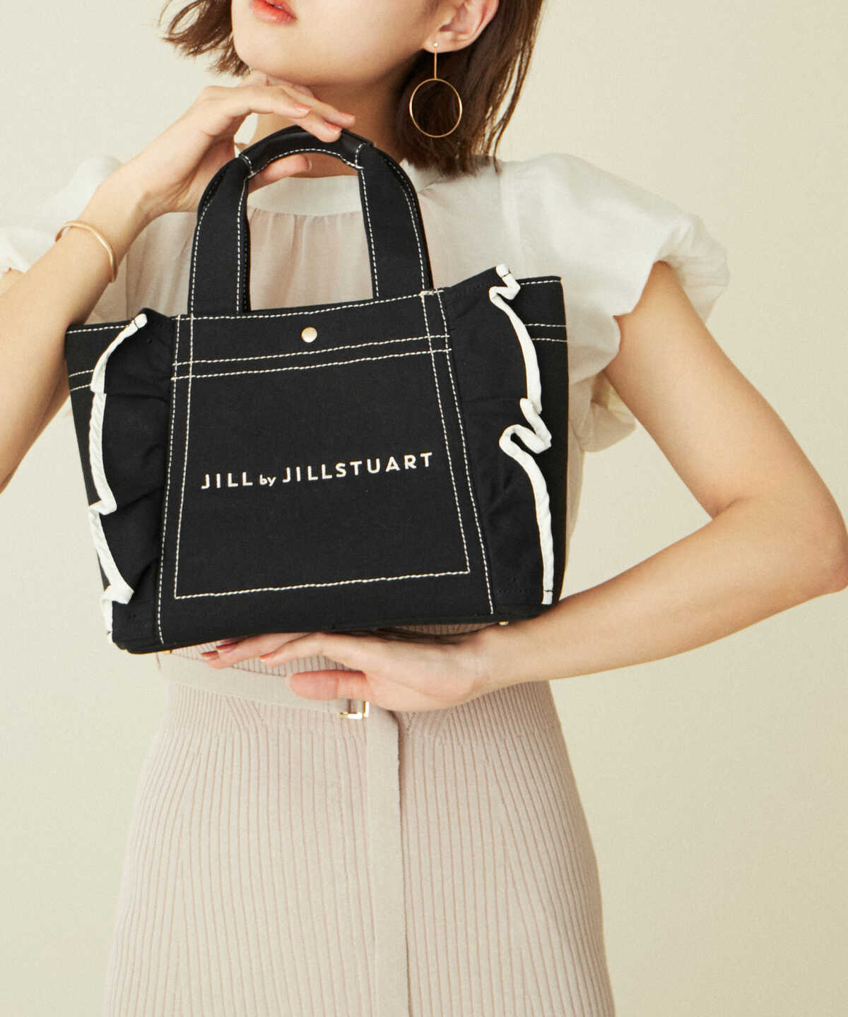 ギフト JILL by JILLSTUART フリルトート 小 ブラック labca.com.ar